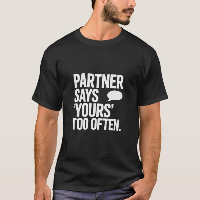 Funny Padel Partner Quote Typography Graphic T-Shirt (Vorderseite)