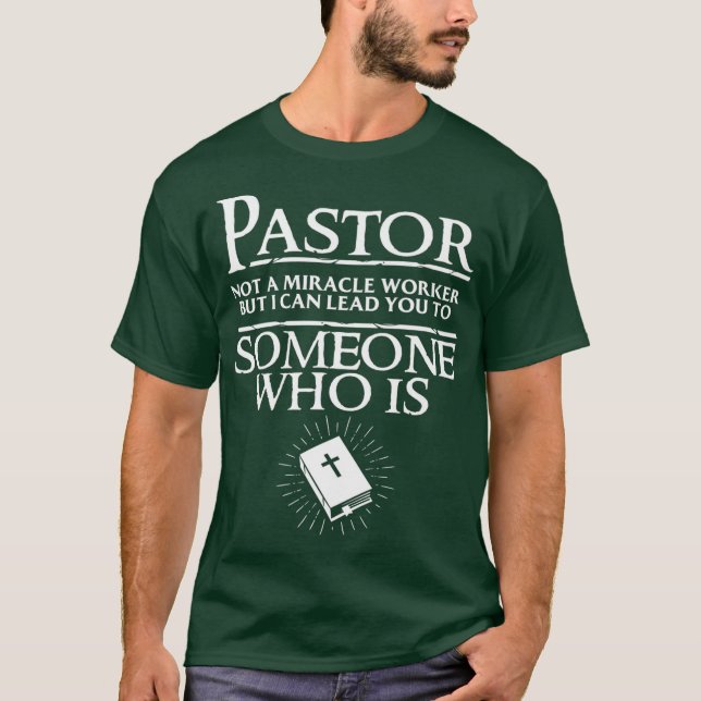 Funny Pasteur Geschenk für Männer Coole Christlich T-Shirt (Vorderseite)