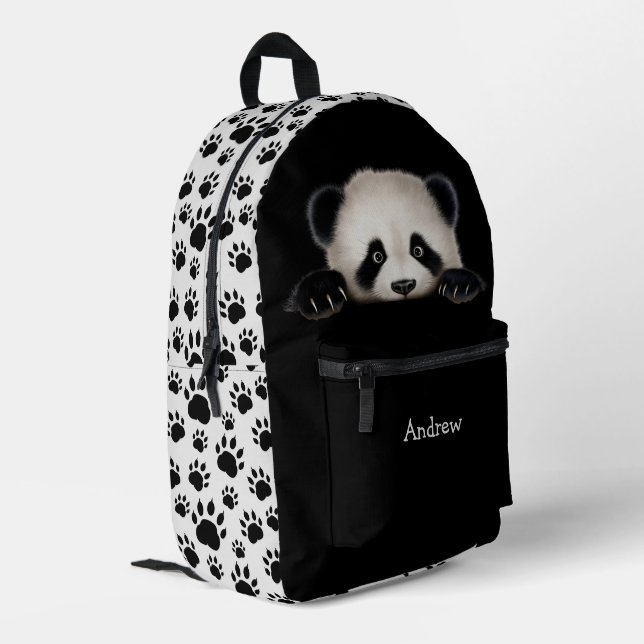 Funny Peeking Panda Bär mit Tracks Bedruckter Rucksack (Rückseitige Ecke links)