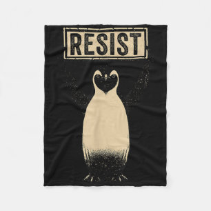 Funny Penguin Resist Coole Pinguine Vintag Protest Fleecedecke