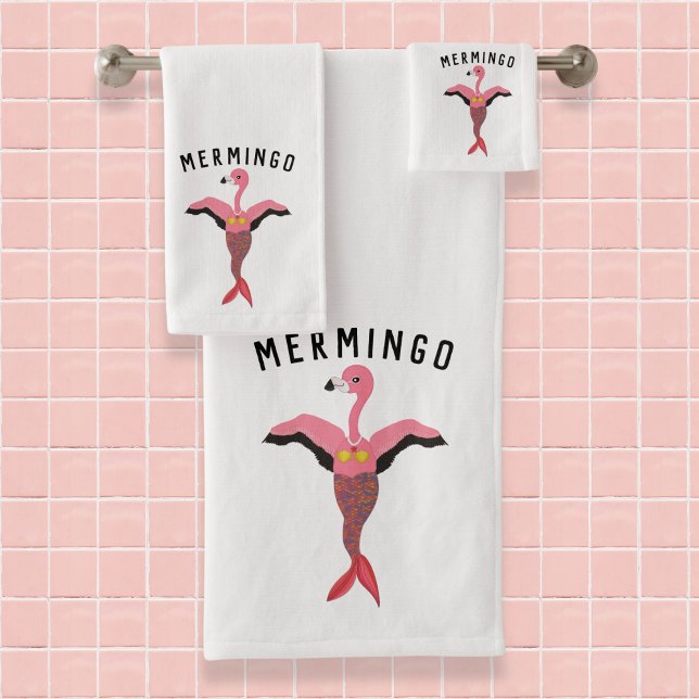 Funny Pink Mermingo Flamingo Mermaid Matching Badhandtuch Set (Von Creator hochgeladen)