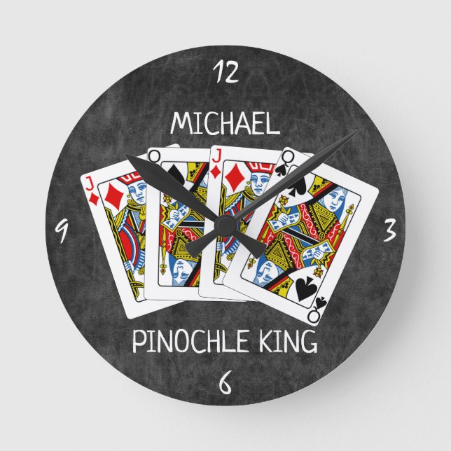 Funny Pinochle King auf schwarz Runde Wanduhr (Vorderseite)