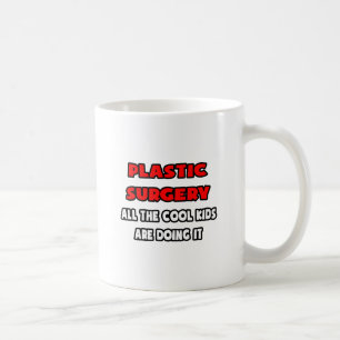 Funny Plastic Chirurg Shirts und Geschenke Tasse
