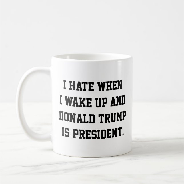Funny Political Anti-Trump Coffee Tasse (Links)