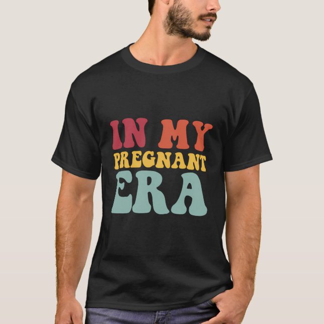 Funny Pregnancy Ankündigung in meiner Schwangersch T-Shirt (Vorderseite)