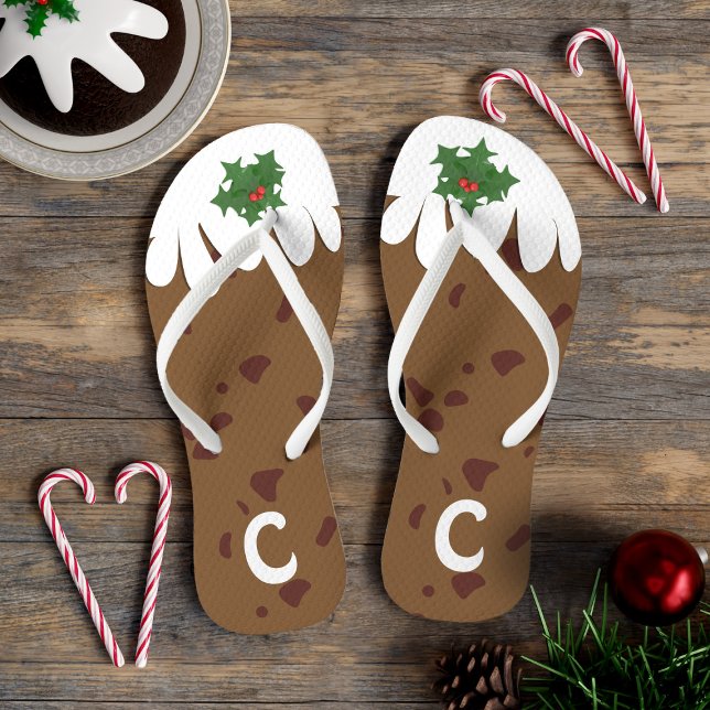 Funny Pudding Monogram Weihnachten im Juli Flip Flops (🎄Bring us some figgy pudding flip flops.Just add your initial. Perfect for wearing at Christmas 🎄 )
