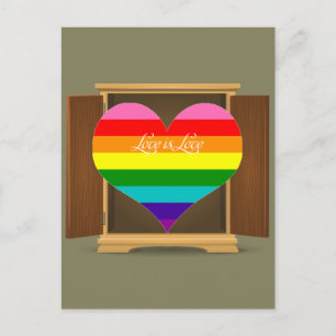 Funny Rainbow Heart LGBT kommt aus dem Schrank Postkarte