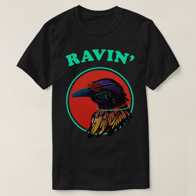 Funny Raving Raven Wingspan Vogelbeobachtung T-Shirt (Design vorne)