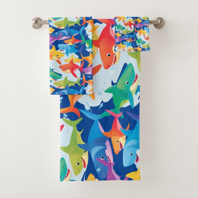 Funny Regenbogenhai Geburtstagsparty Pattern Badhandtuch Set (Insitu)