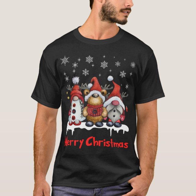 Funny Reindeer Gnomes Christmas T-Shirt (Vorderseite)