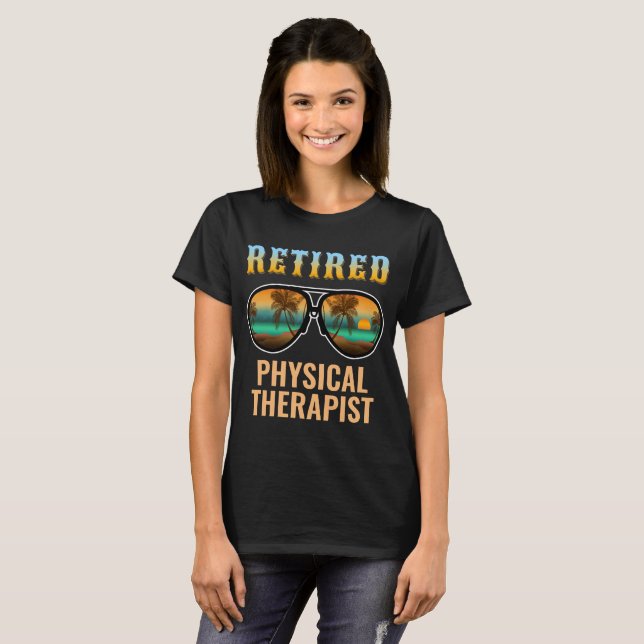 FUNNY RETIRED PERSONALISIERT SARCASTIC RETIREMENT  T-Shirt (Vorne ganz)