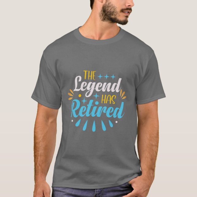 Funny Retirement Design T-Shirt (Vorderseite)