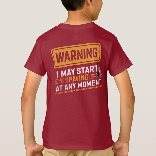 Funny Road Work Warning Sign Construction Humor T-Shirt (Rückseite)