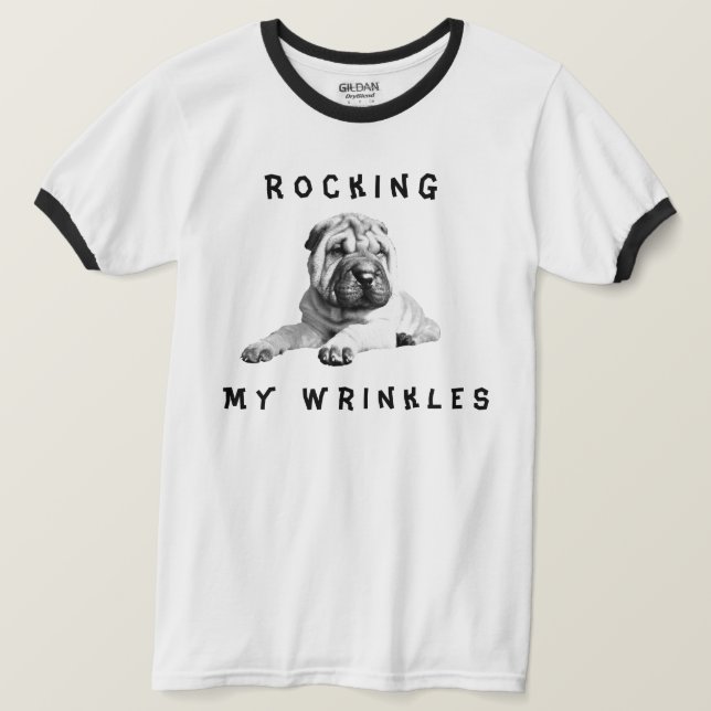 Funny Rocking My Wrinkles Shar-Pei Men-T - Shirt (Design vorne)