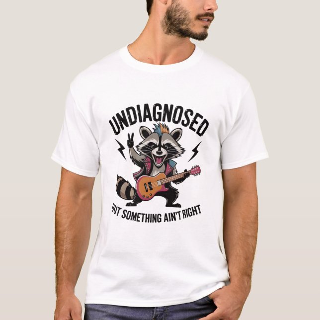 Funny Rocking Racoon T-Shirt (Vorderseite)