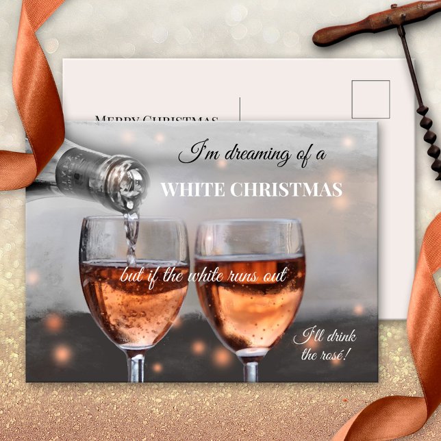 Funny Rosé Wein Weihnachten Postkarte (Funny Christmas postcard for wine lovers, showing a painting of two glasses with a rosé wine)