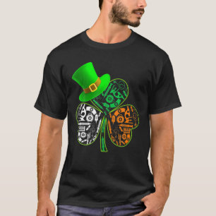 Funny Saint Patrick's Day Nurse Kleeblatt Hat Iris T-Shirt