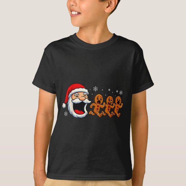 Funny Santa Chasing Gingerbread Christmas Cookie  T-Shirt (Vorderseite)