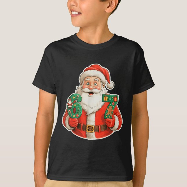 Funny Santa Pajamas Christmas 2025 Six Seven 67 Me T-Shirt (Vorderseite)