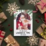 Funny Santa Wunderschöne Zeit Biere Weihnachten<br><div class="desc">Unsere "It's the Most Wonderful Time for a Bier" Funny Weihnachten Postcard - eine skurrile und festliche Art, Ihren Feiertagsgruß mit einem Spaß zu bereichern! Auf dieser Karte befindet sich der Weihnachtsmann, der selbst ein fröhlicher alter Mann ist, der sich eine Pause von seinen Geschenkaufgaben macht, um eine kalte zu...</div>