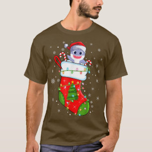 Funny Shark in Christmas Socks Weihnachtssocken We T-Shirt
