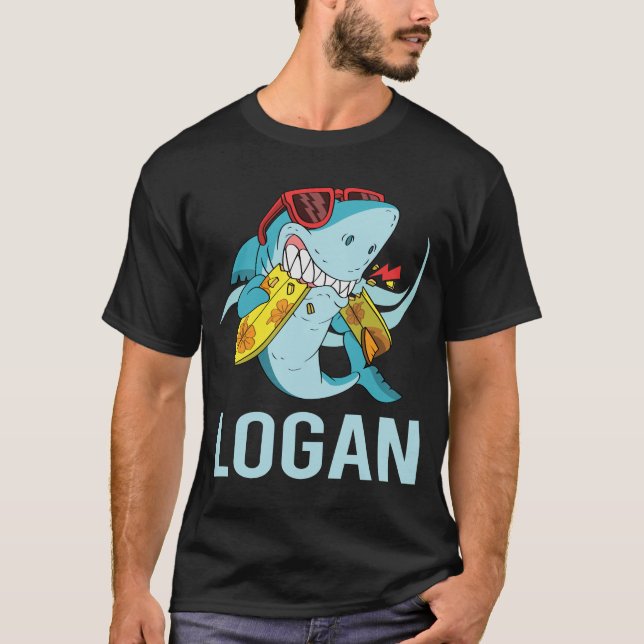 Funny Shark - Logan Name T-Shirt (Vorderseite)