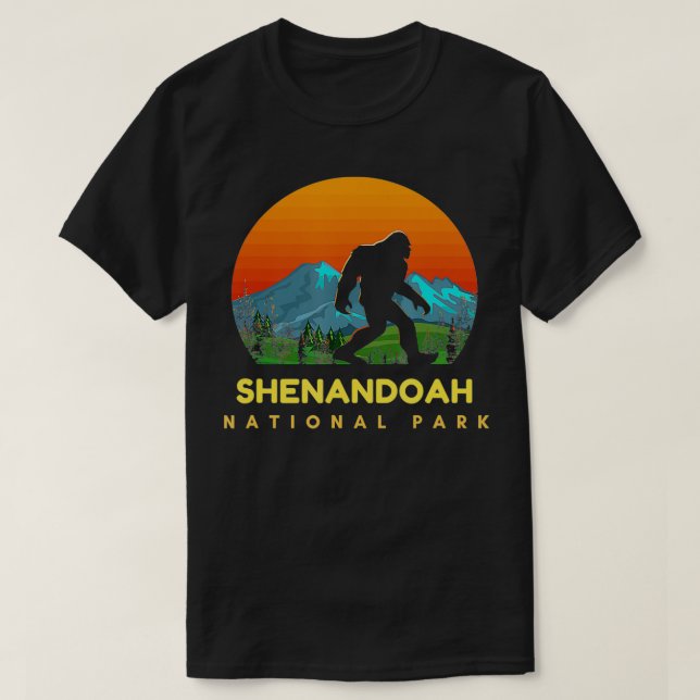Funny Shenandoah Nationalpark Bigfoot T-Shirt (Design vorne)