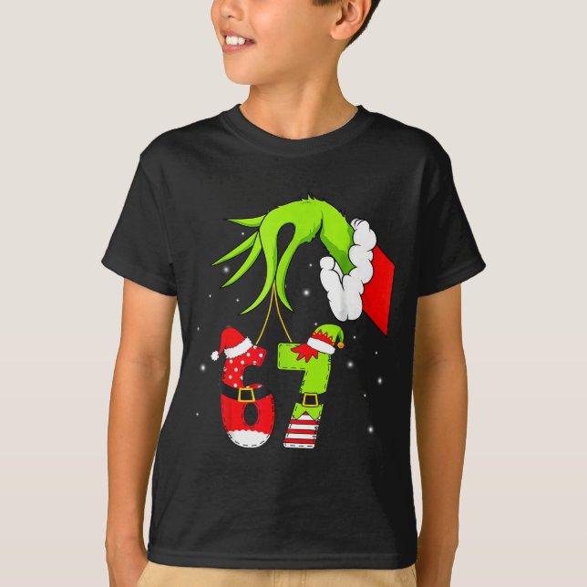 Funny Six Seven 67 Meme 6 7 Elf Santa Christmas Pa T-Shirt (Vorderseite)