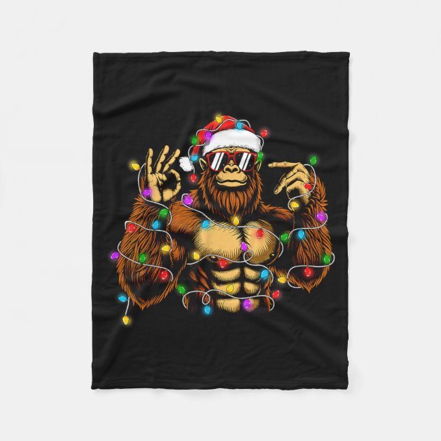 Funny Six Seven 6 7 Meme Bigfoot Christmas Lights  Fleecedecke (Vorderseite)