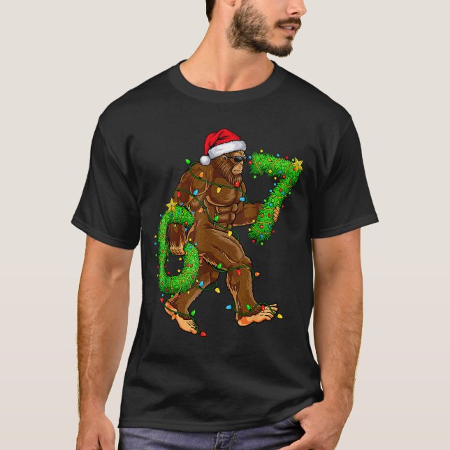 Funny Six Seven 6 7 Meme Bigfoot Christmas Shirts  (Vorderseite)