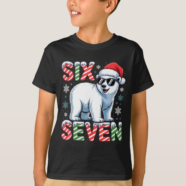Funny Six Seven Lar Bear Christmas 67 Santa Hat Wi T-Shirt (Vorderseite)