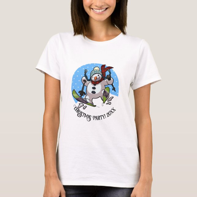 Funny Skiing Snowman Xmas Party Add Year Cartoon T-Shirt (Vorderseite)