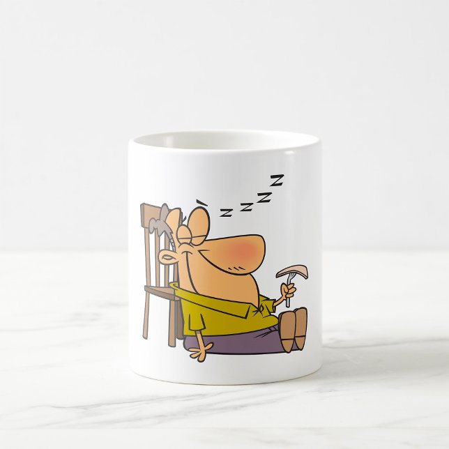Funny Sleepy Man Napping mit Sandwich Kaffeetasse (Von Creator hochgeladen)