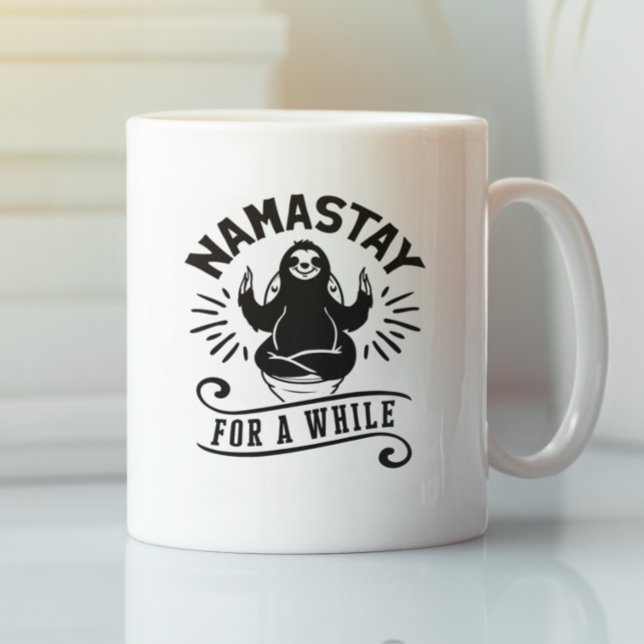 Funny Sloth Bathroom Humor Namastay Kaffeetasse (Funny Sloth Bathroom Humor Namastay Coffee Mug)