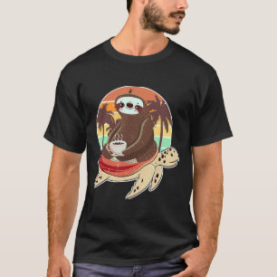 Funny Sloth Riding Turtle trinkt seine T-Shirt
