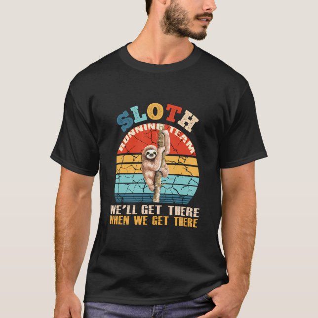 Funny Sloth Running Team Vintag Retro T-Shirt (Vorderseite)