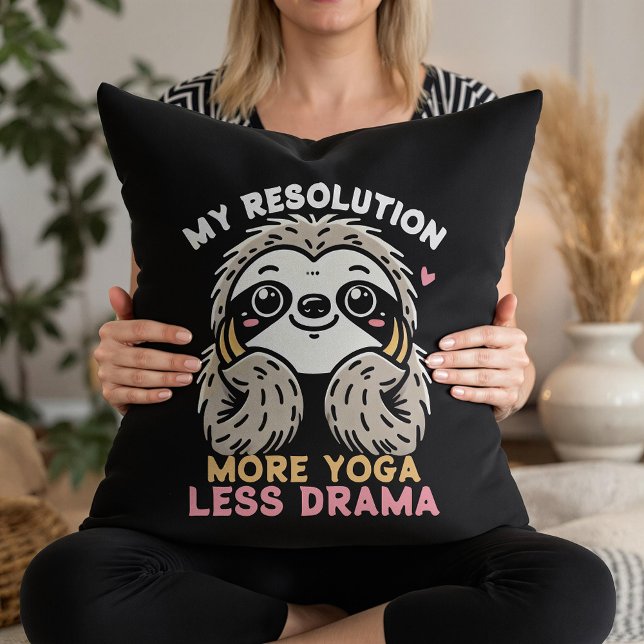 Funny Sloth Yoga Resolution Throw Kissen (Von Creator hochgeladen)