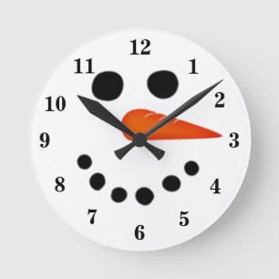 Funny Smiling Snowman Runde Wanduhr
