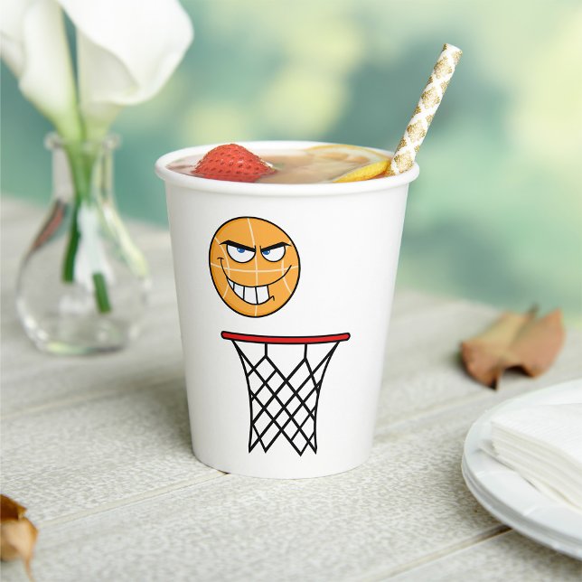 Funny Smirking Basketball Face Dunking Pappbecher (Von Creator hochgeladen)
