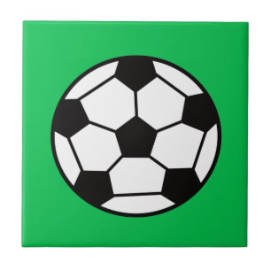 Funny Soccer Ball im grünen Hintergrund Fliese