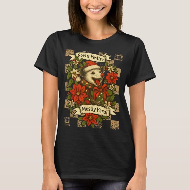 Funny Sorta Festive Mostly Feral Ssum Christmas Os T-Shirt (Vorderseite)