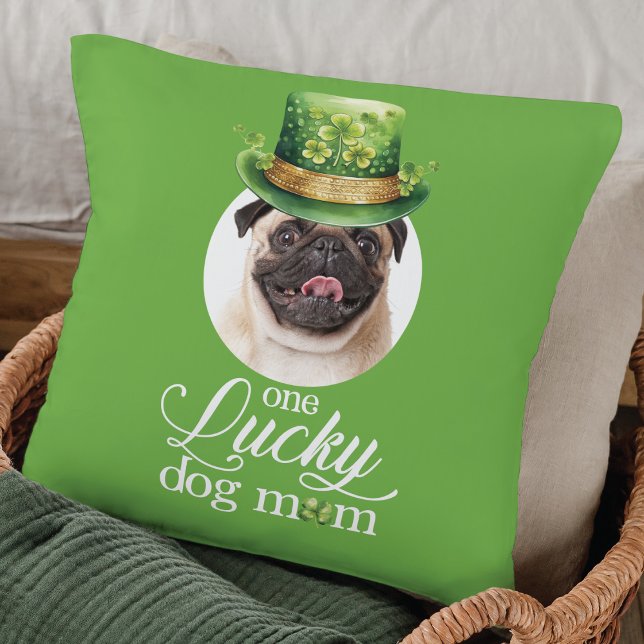 Funny St Patrick's Day Lucky Dog Mama Custom Foto Kissen (Von Creator hochgeladen)