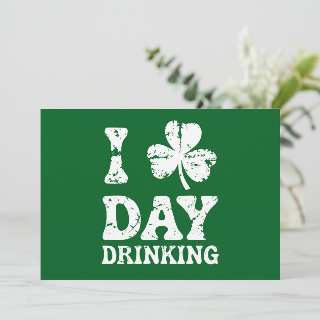 Funny St. Patricks Day Party St Pats Sonnenbrand t Einladung (Stehend Vorderseite)