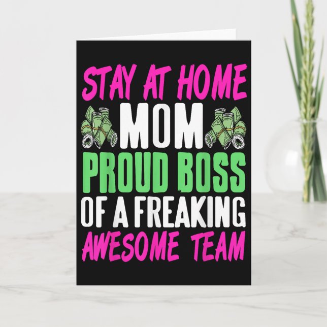 Funny Stay At Home Mom Boss Proud Of Awesome Famil Karte (Vorderseite)