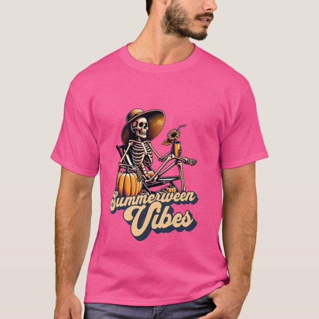 Funny Summerween Vibes Summer Skeleton Beach Chill T-Shirt (Vorderseite)