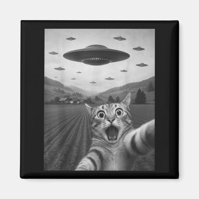Funny Surprised Ed Cat Selfie With Alien Ufo Cat U Magnet (Vorne)