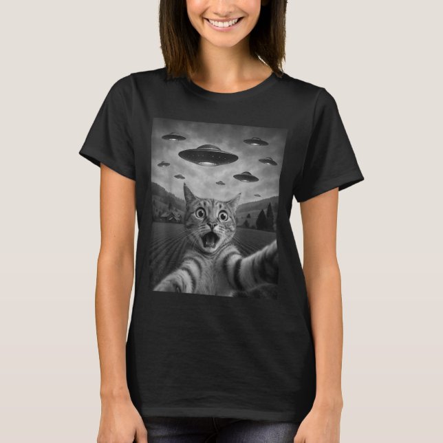 Funny Surprised Ed Cat Selfie With Alien Ufo Cat U T-Shirt (Vorderseite)