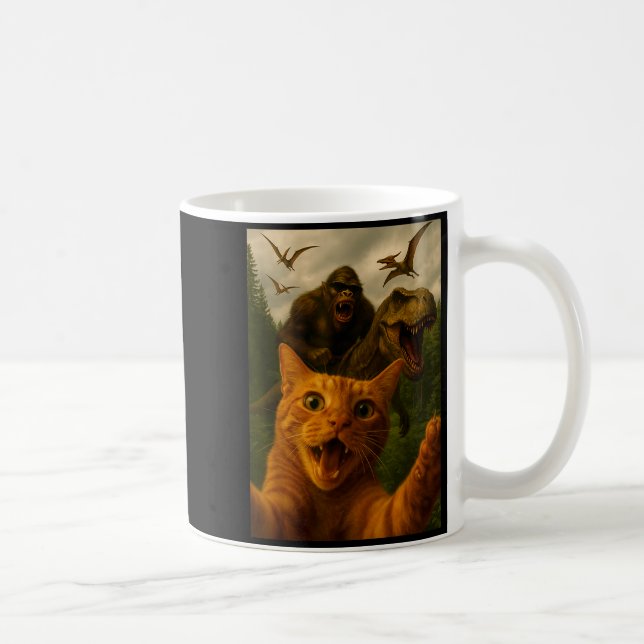 Funny Surprised Ed Cat Selfie With Bigfoot T-rex  Kaffeetasse (Rechts)