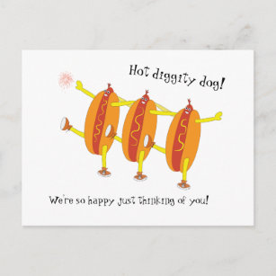 Funny tanzende Hot dogs feiern Liebe. Postkarte