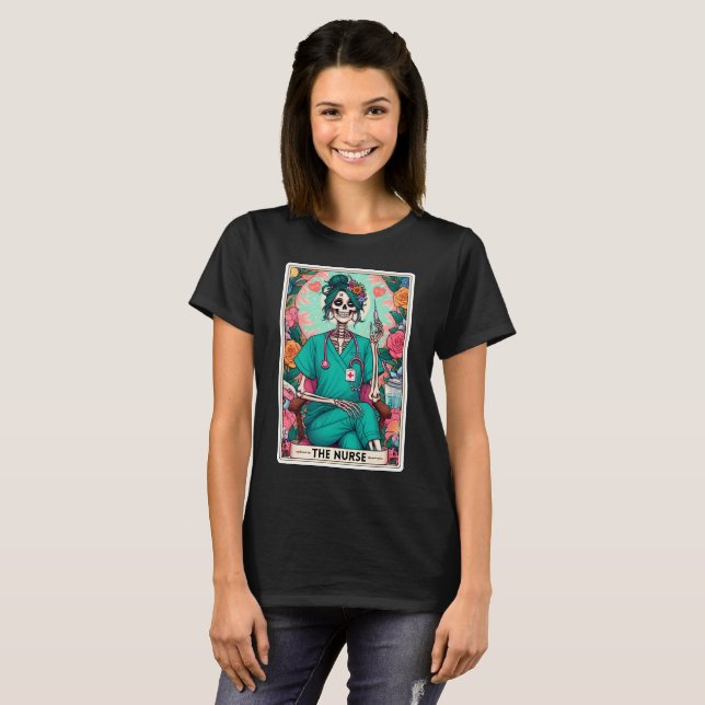 Funny Tarot Card/The Nurse T-Shirt (Vorne ganz)